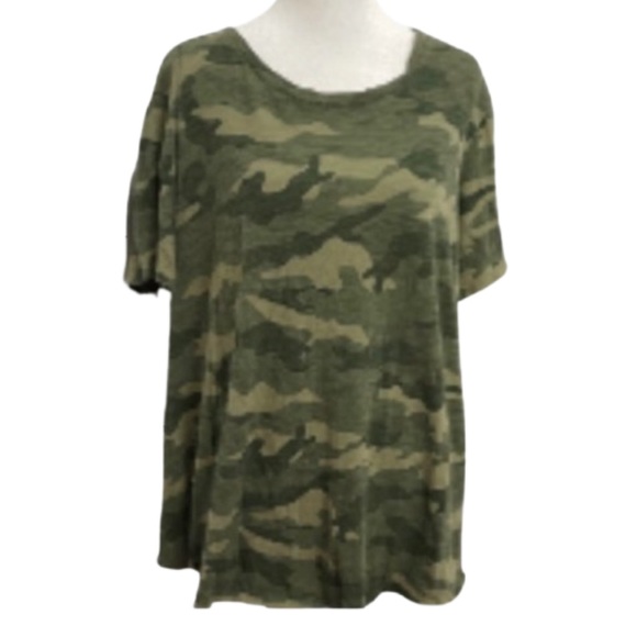 Old Navy Tops - GUC Old Navy Camouflage Green Women's Top Size 3X